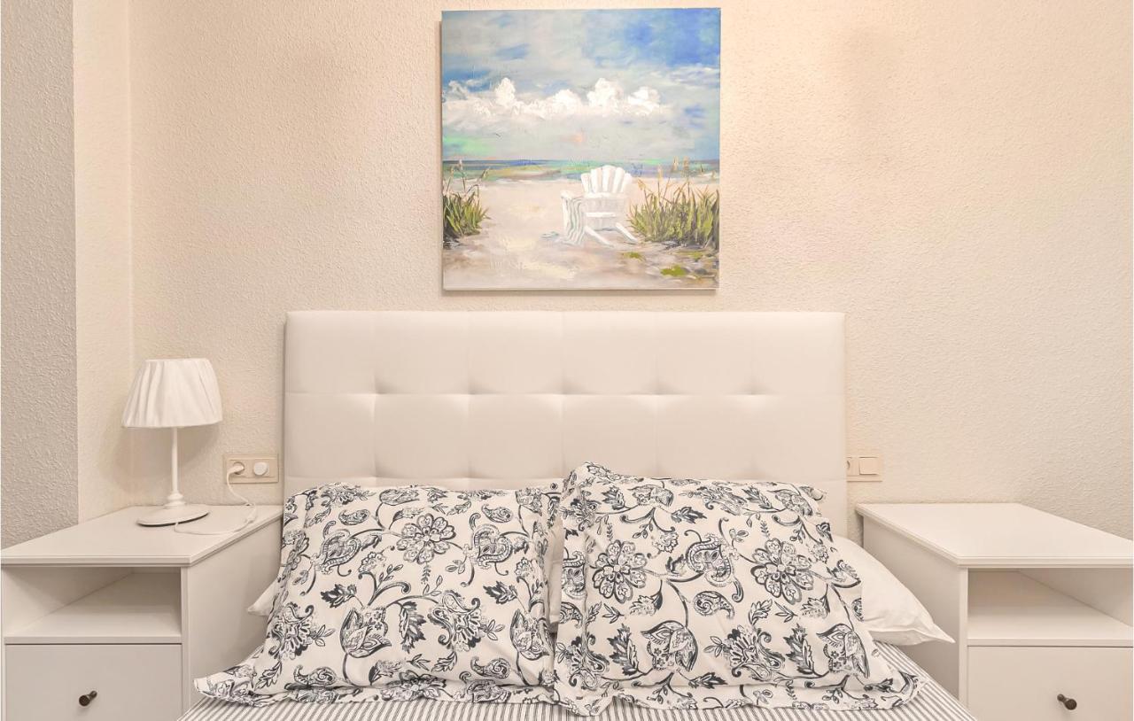 Stunning Apartment In Gijon With Wifi Екстер'єр фото